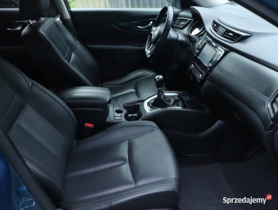 Nissan XTrail 16 DIGT światła LED Piaseczno