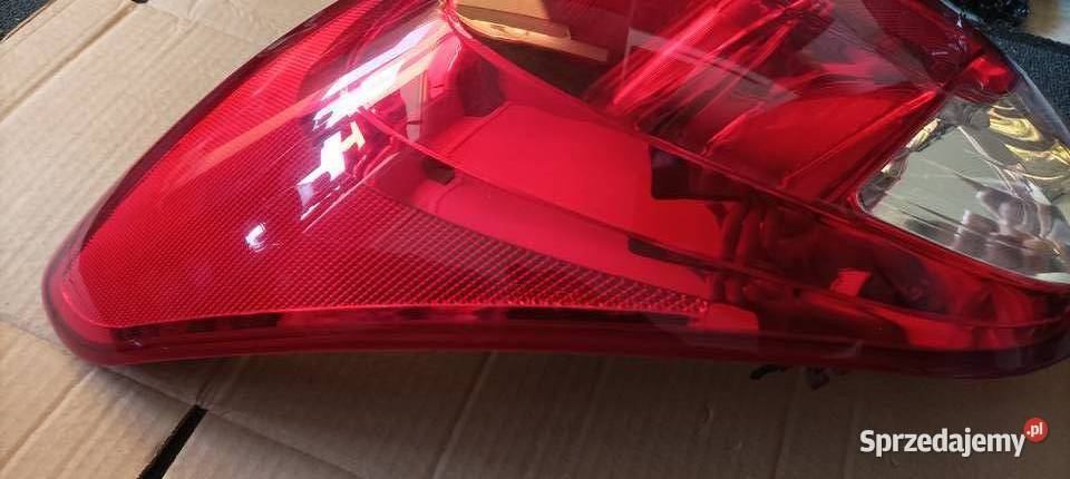 Hyundai i20 FL lampa tylna lewa łódzkie Łódź