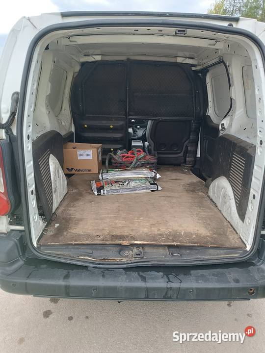 Citroen Berlingo 16HDI 90 z 2016r Citroën świętokrzyskie Ożarów