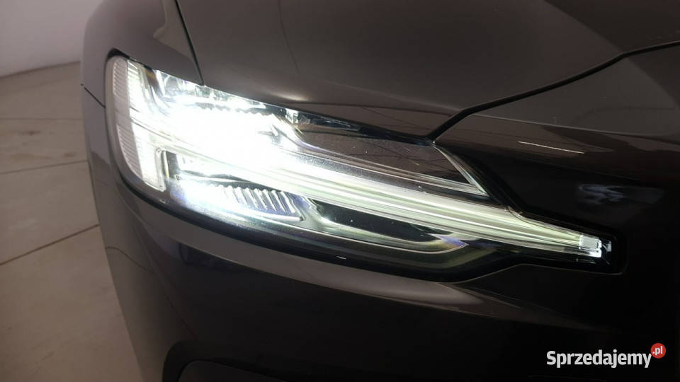 Volvo V60 B4 D Core Z Polskiego Salonu Faktura kurtyny powietrzne Warszawa