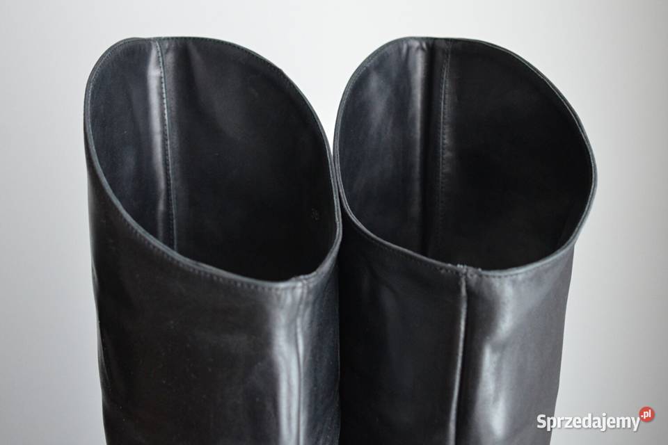 UROCZA SZPILKA kozaki Glora Ortiz zakrywające Białystok