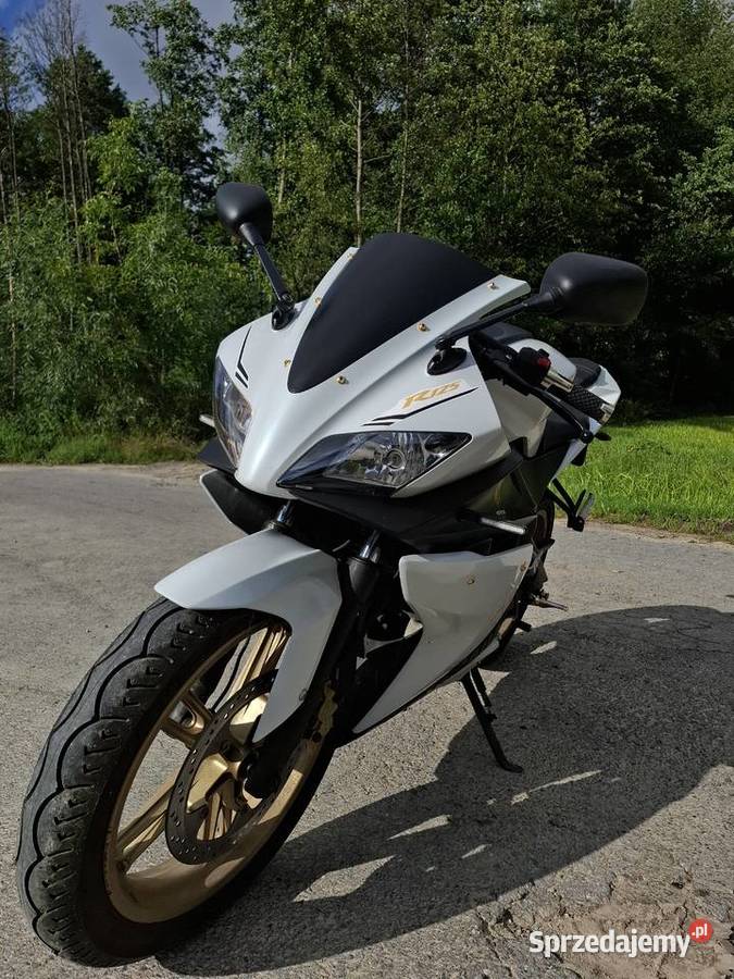 Yamaha yzf r125