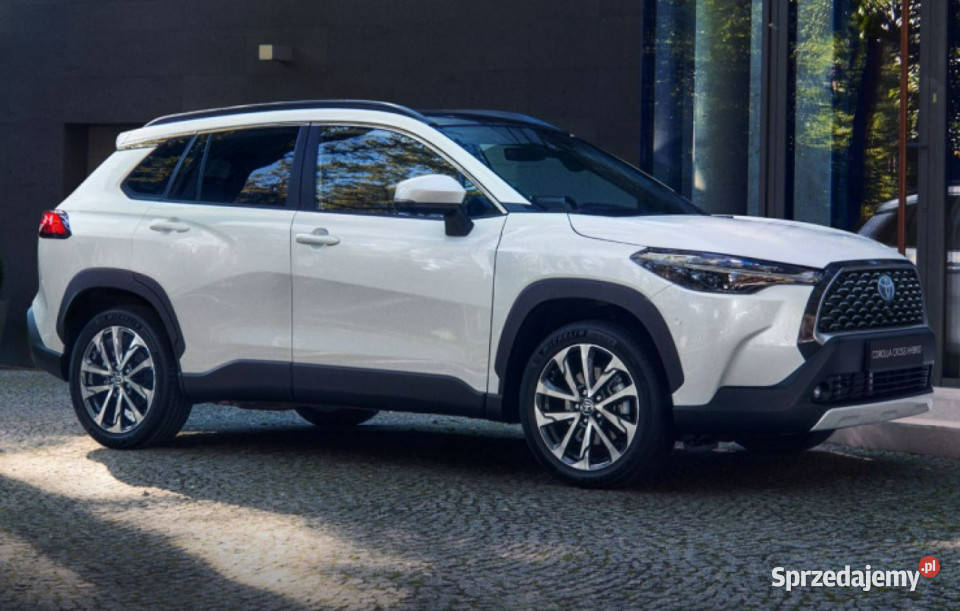 Toyota Corolla Cross 140 Hybryda Style Kamera Rok produkcji 2025 Szczecinek
