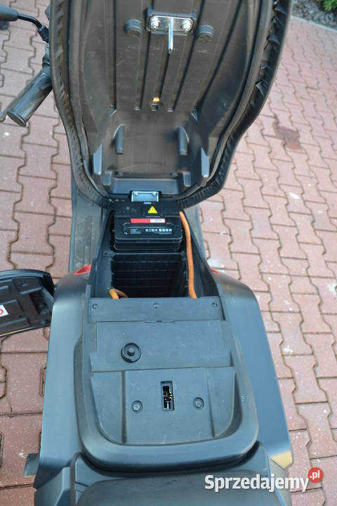 skuter elektryczny RED electric E100 2022r Lipianki sprzedam