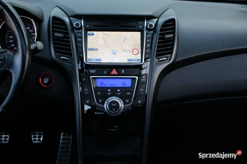 Hyundai i30 Bezwypadkowy bogate wyposazenieSuper