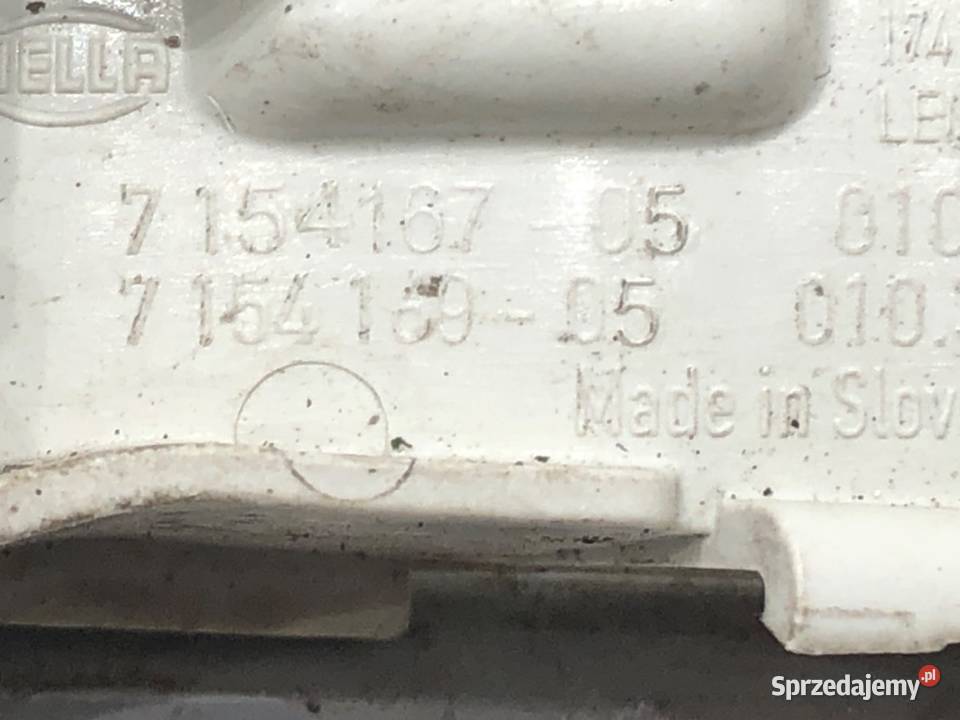 KIERUNKOWSKAZ LEWY PRZÓD BMW F11 7154167 0917