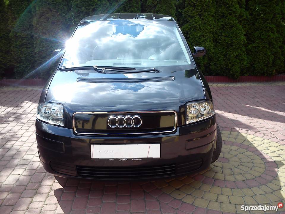 AUDI A2 14i 75 CZARNY KLIMATRONIK ALUSY OPŁATACH Radom