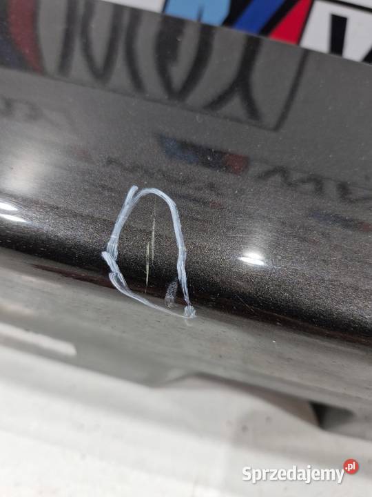 BMW F11 LCI LISTWA PROGOWA PRAWA B65 JATOBA Progi sprzedam