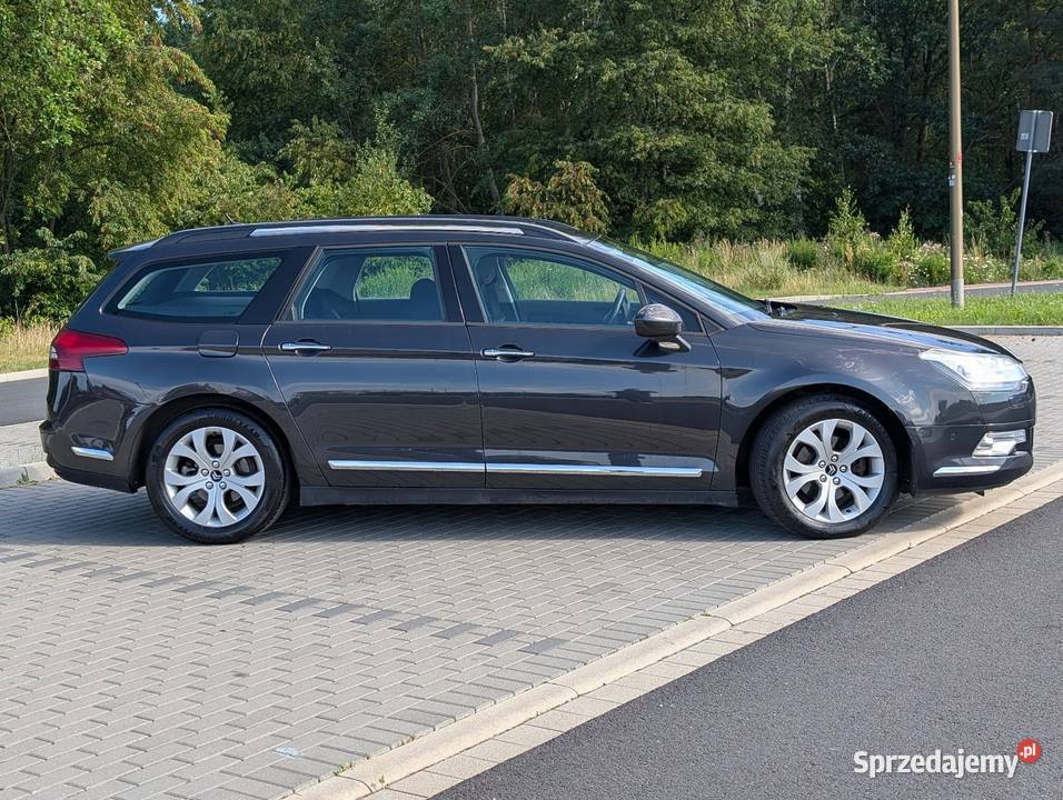 Citroen C5 20hdi niski przebieg wyposażenie isofix Lubin