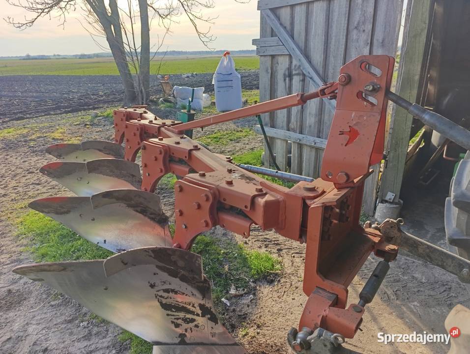 Pług 4 Agromasz Budry