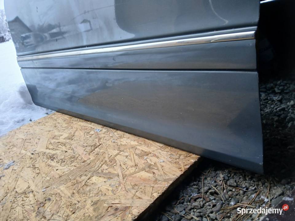 Drzwi Lewy przód Mercedes w203 lak C747