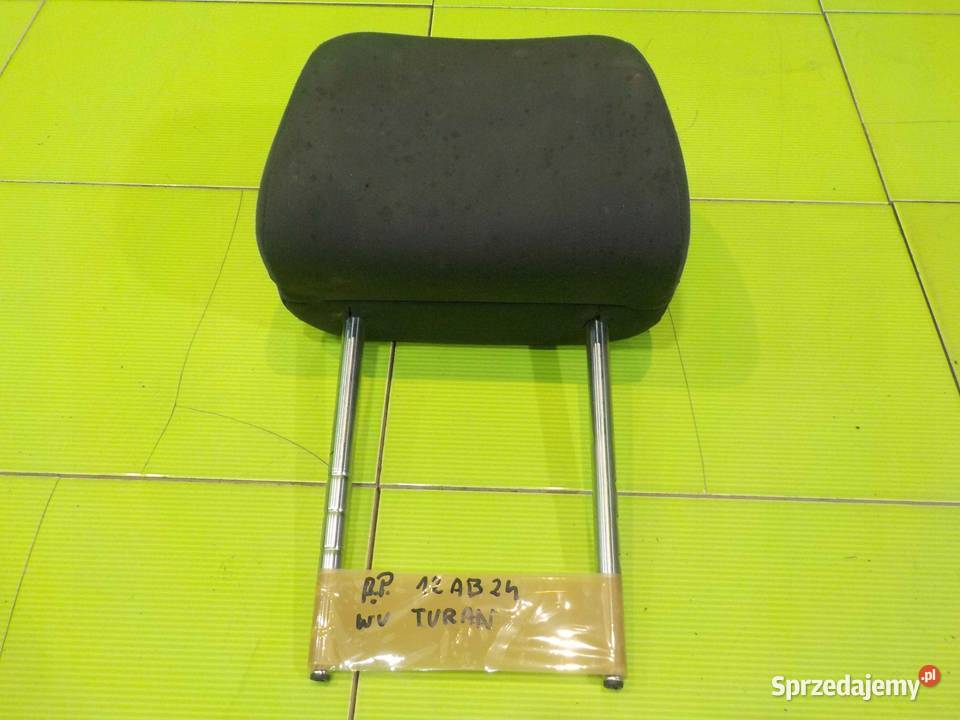 VW TOURAN I LIFT 07r zaglowek prawy przod sprzedam