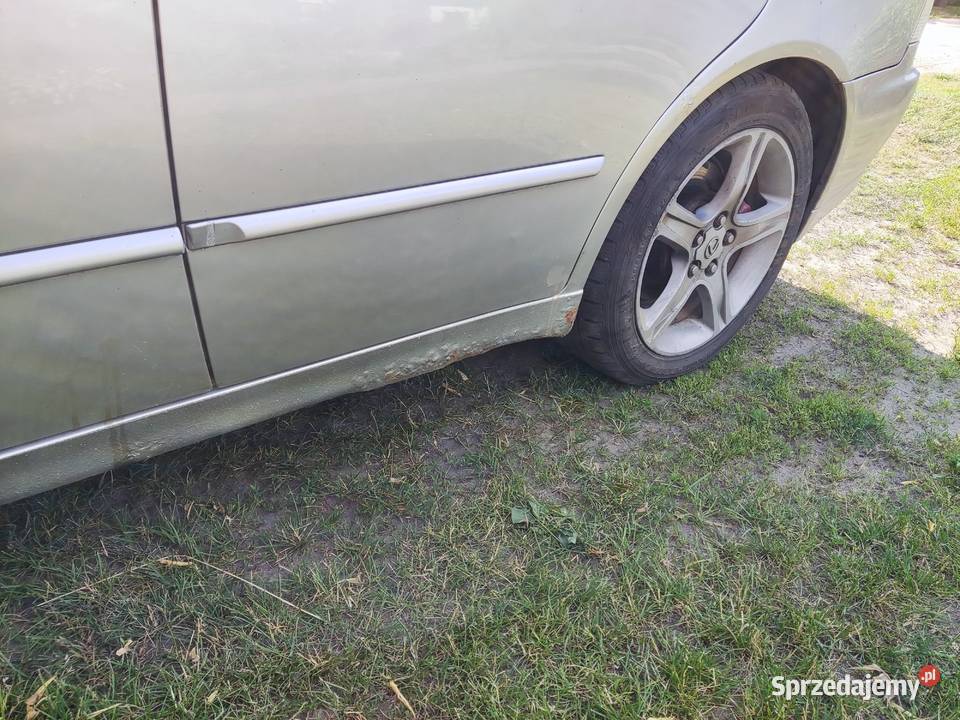 Lexus is 200 20 155 2004r Zarejestrowany w Polsce Rząśnik