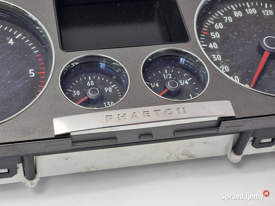 LICZNIK ZEGAR VOLKSWAGEN PHAETON LIFT 3D0920885K Lipno
