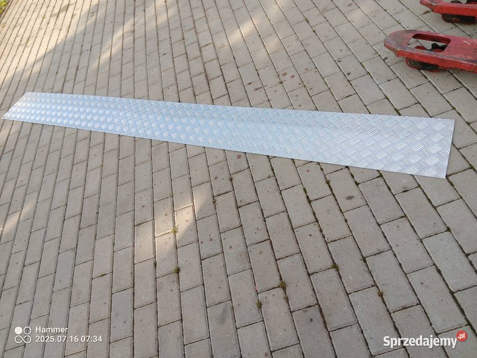 Blacha aluminiowa ryflowana 30x300 2mm