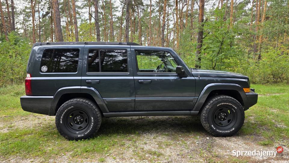 Jeep Commander 47 V8 231 LPG 4x4 QuadraTrac Lift 231KM Samochody osobowe