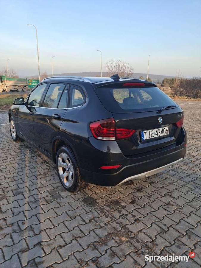 BMW X1 sDrive Rok produkcji 2012 świętokrzyskie