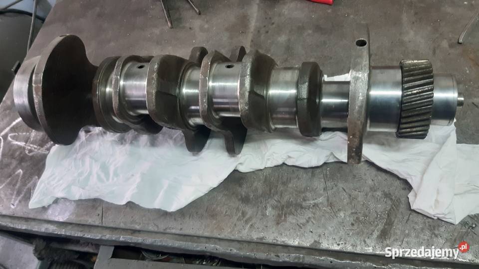 Most Case 688 wał korbowy 3929036 Koparki mazowieckie sprzedam