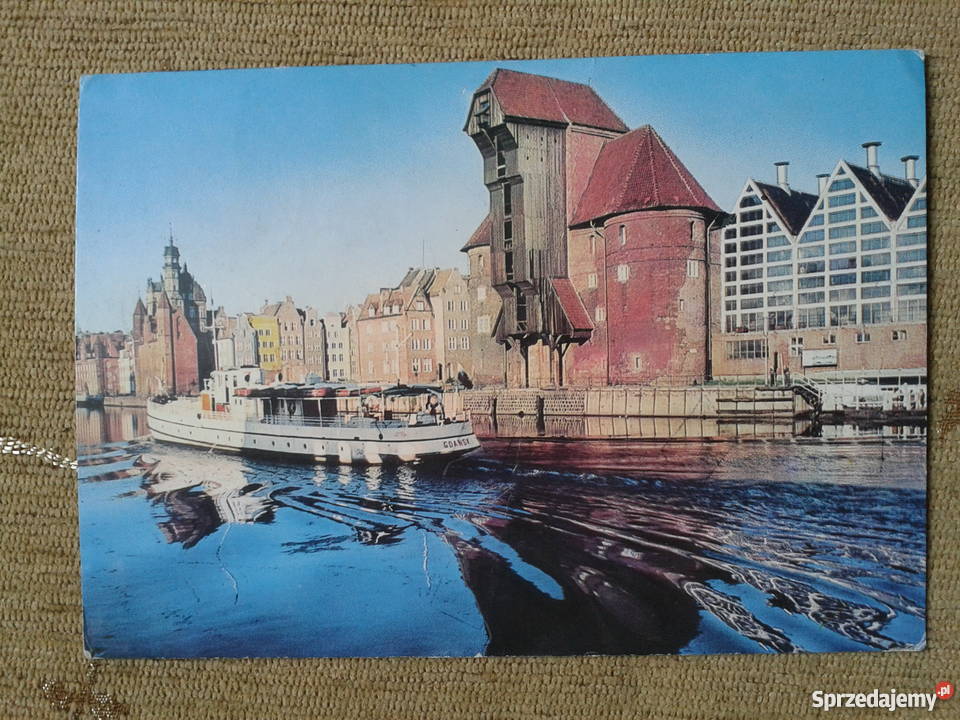 ŻURAW Z DREWNIANYM DŹWIGAREM PORTOWYM W GDAŃSKU Piszczac