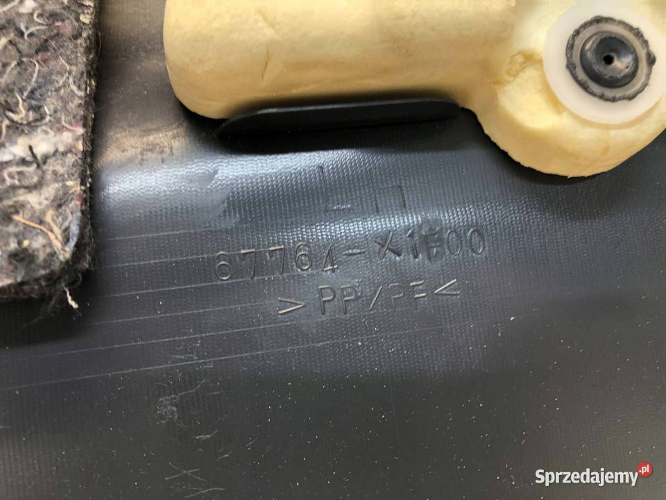 Toyota Auris I E15 Lift 12r Boczek tapicerka Skarżysko-Kamienna