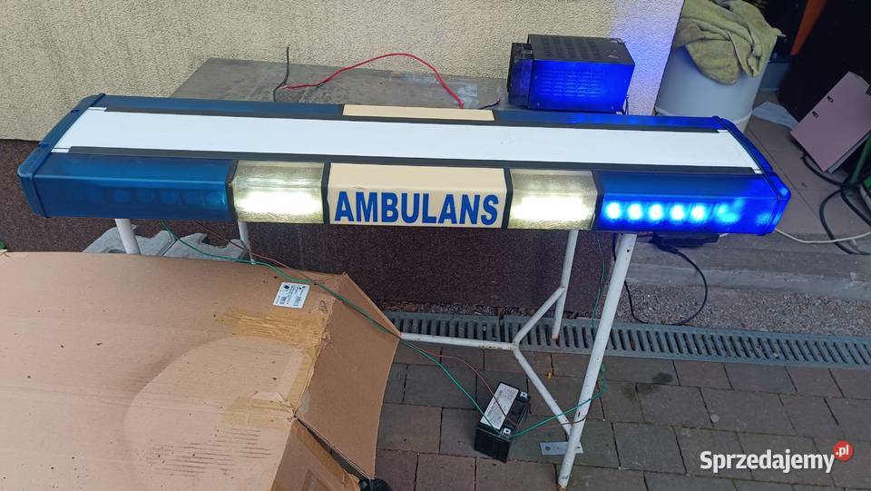 Kogut lampa ostrzegawcza elfir ambulans Żywiec
