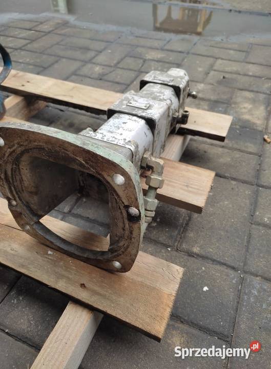 Pompa hydrauliczna zespół pomp hyd zębatych Zbylitowska Góra