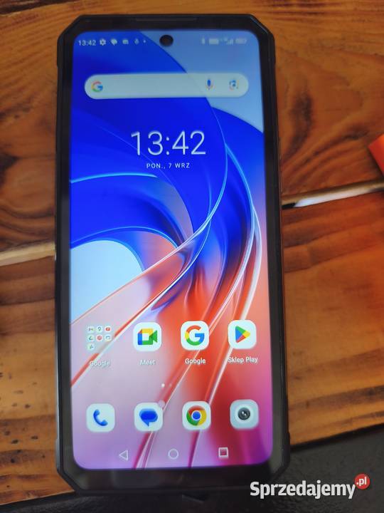 Telefon komórkowy