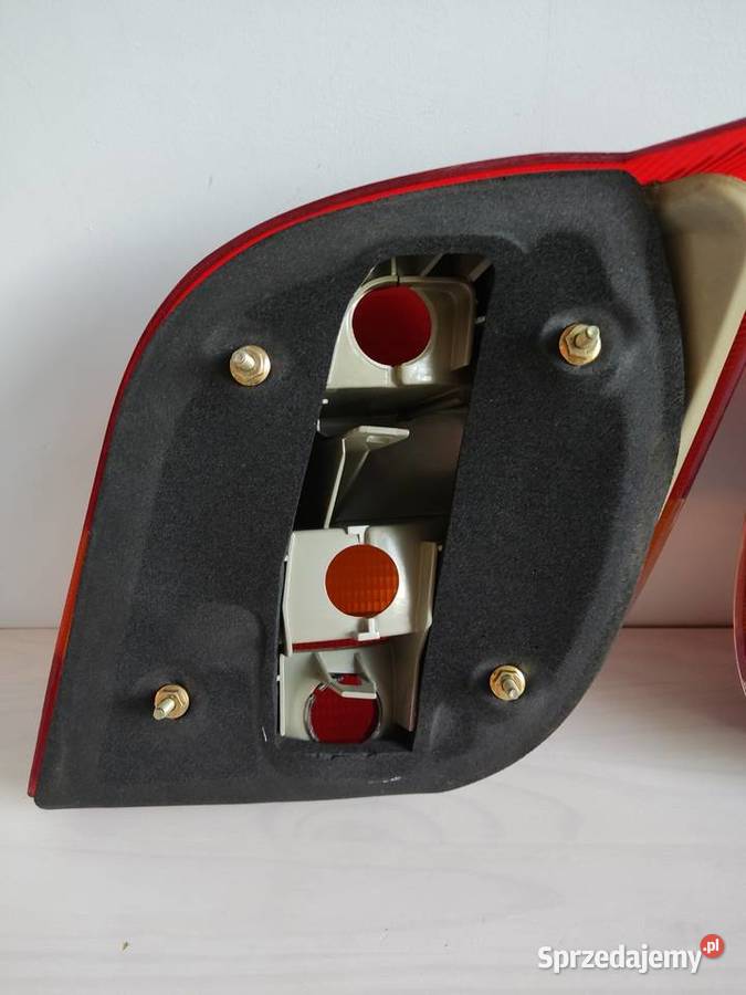 Lampy tylne Ford Fiesta mk 3 Głuchołazy