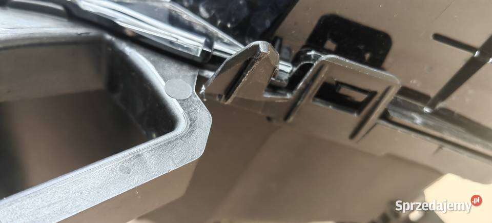 2GV941060A VW TROC II LAMPA PRZEDNIA PRAWA IQ osobowe małopolskie Rożnów