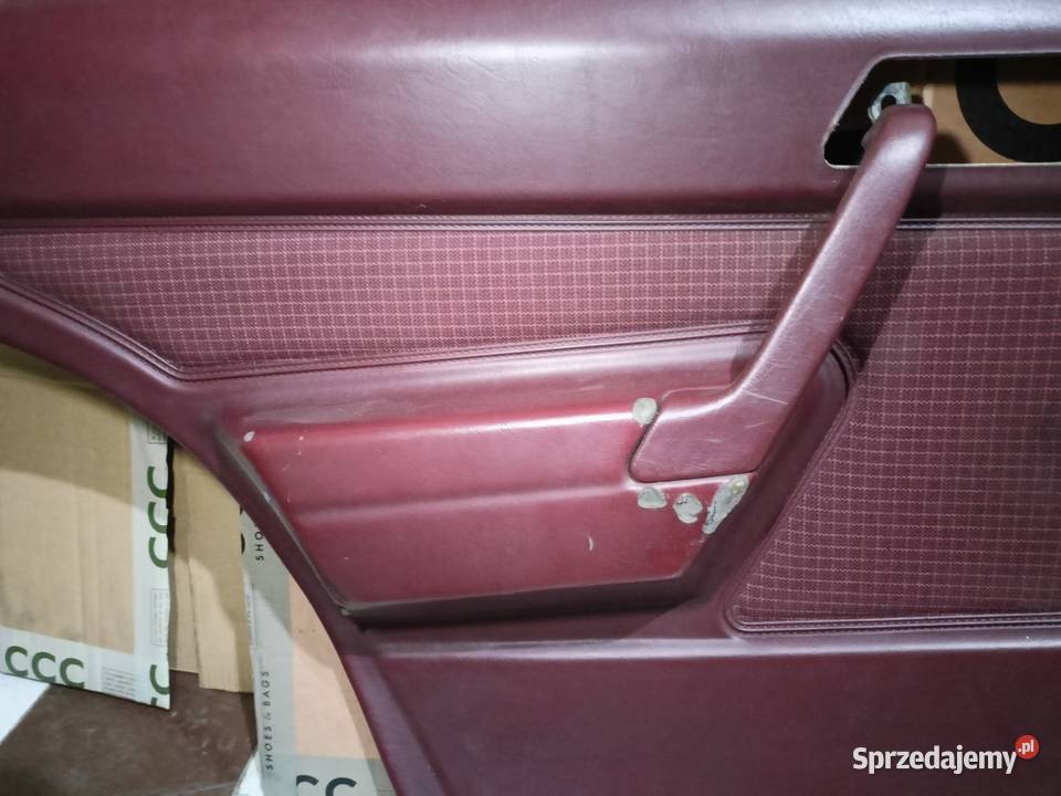 Mercedes 190 W201 boczki drzwiowe tapicerka Skarżysko-Kamienna