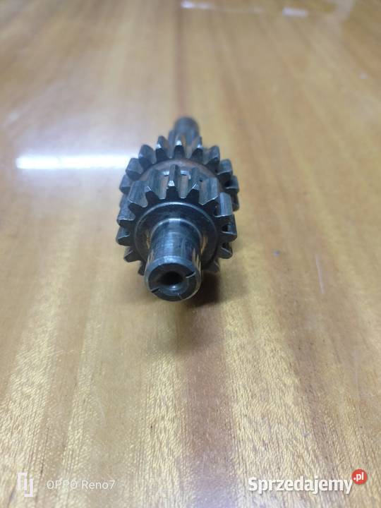 Wałek pośredni WSK 175 Łubno