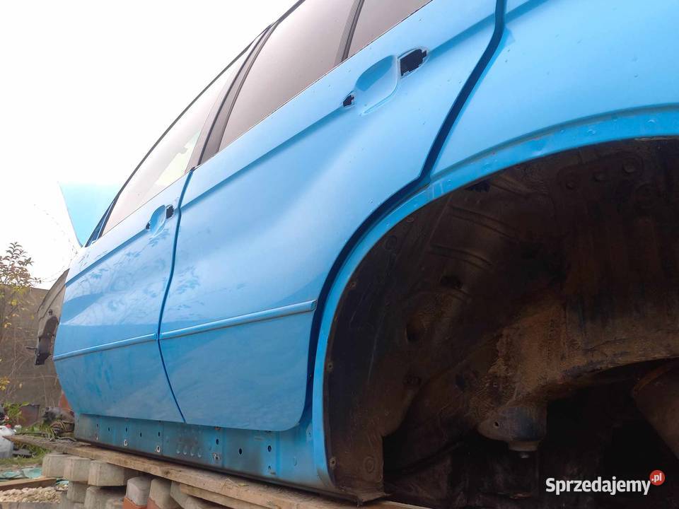 BMW E53 X5 podłużnica słupek ćwiartka pas tylny Kraków