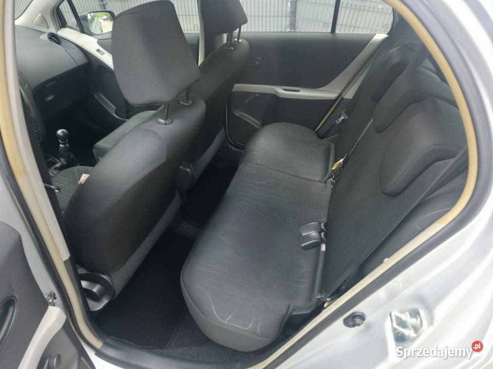 Toyota Yaris 133 Benzyna Serwisowany Gwarancja Yaris świętokrzyskie Piekoszów