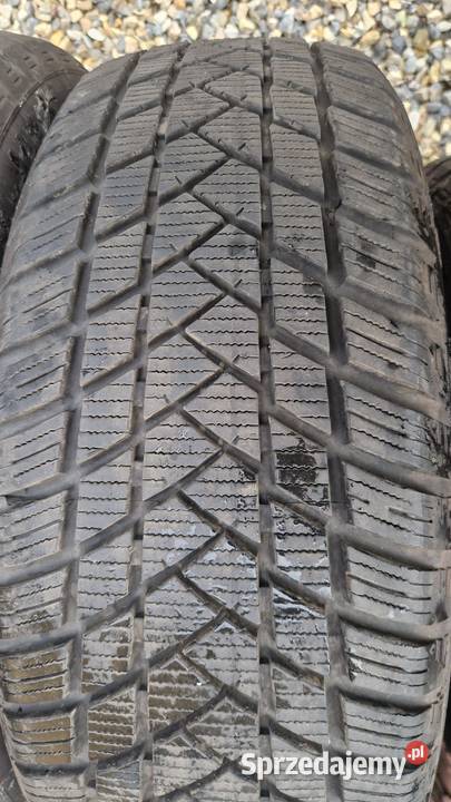 Zimówki GT Radial WinterPro 2 20560R16 DOT 2522 Motoryzacja Kraków sprzedam