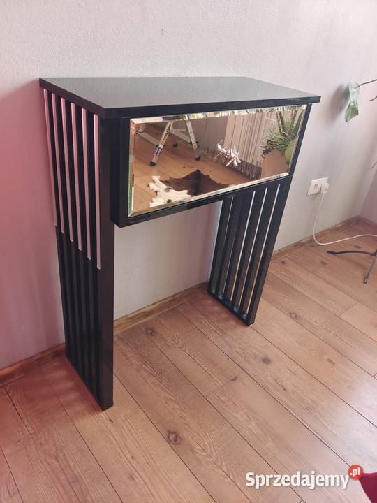 Piękna konsola Glamour wysoki połysk lamele 81cm Nowy Sącz