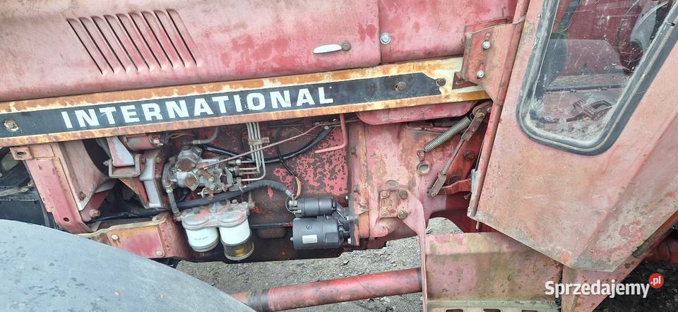International case 744 Wałbrzych