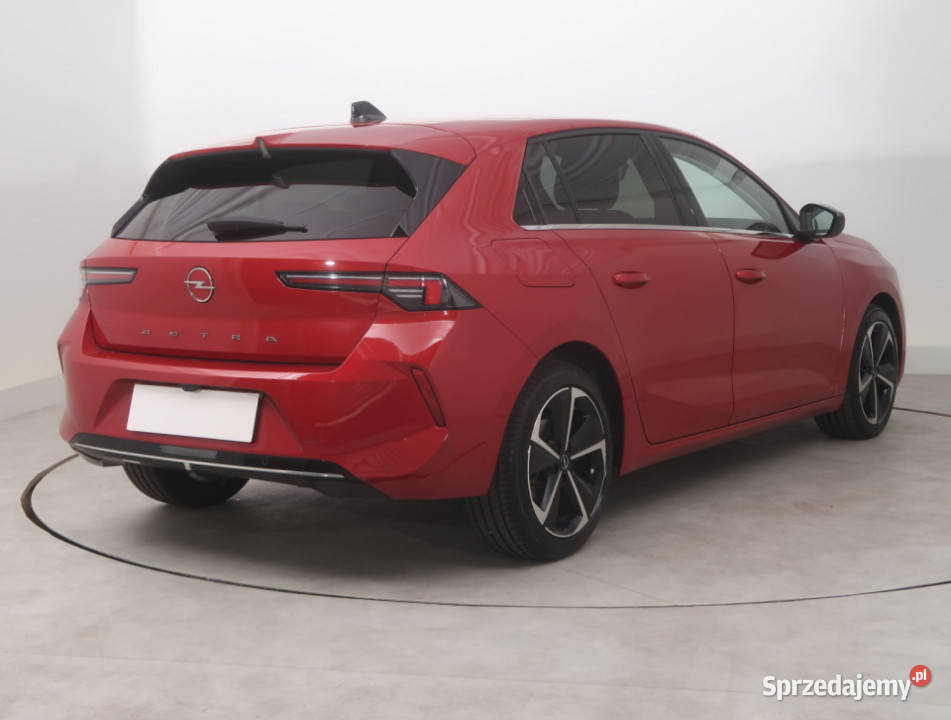 Opel Astra 12 Turbo 1199cm3