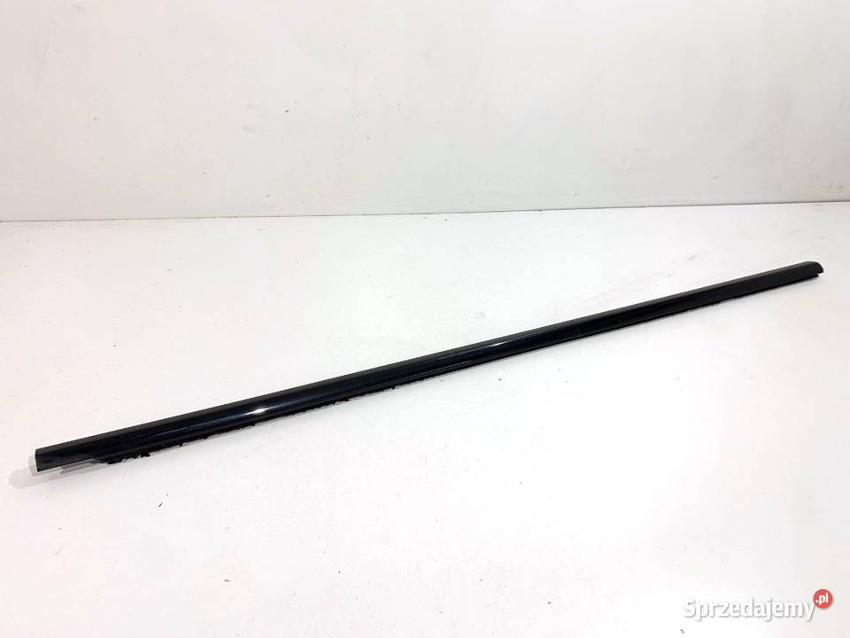 LISTWA ZGARNIAJĄCA PRZÓD PRAWY BMW F07