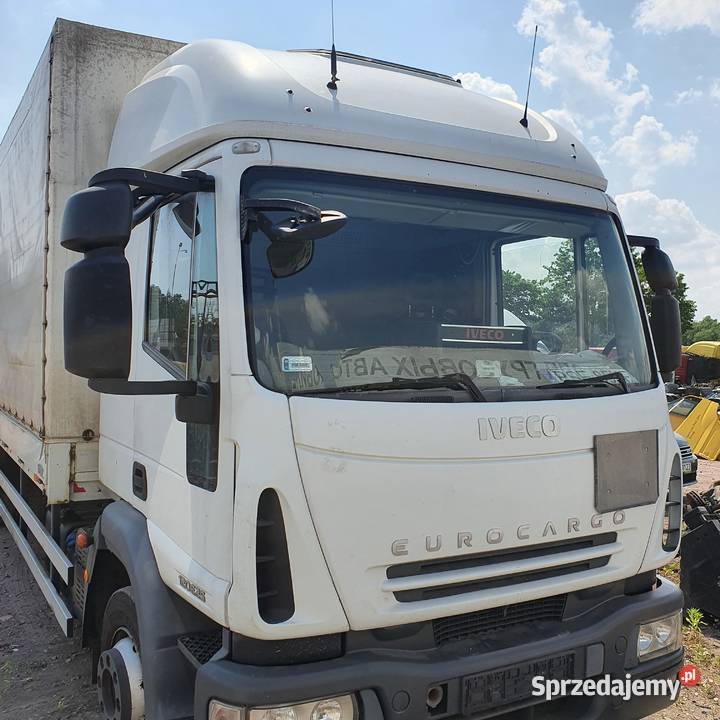 IVECO EUROCARGO KABINA SYPIALNA KOMPLETNA Bieleń