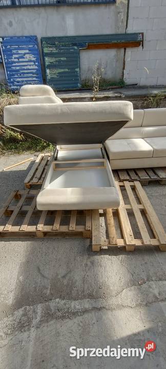 Narożnik beżowy z funkcją spania 275x204 Narożniki Gorzów Wielkopolski