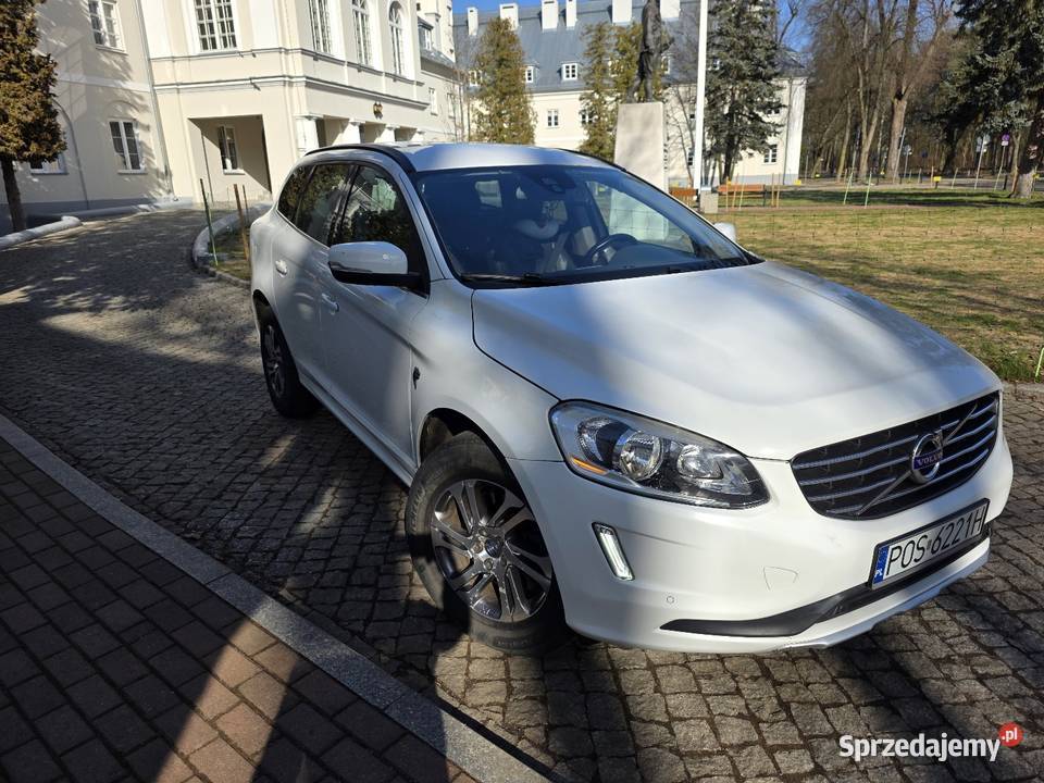 Volvo xc60 24d 4x4 134 przebieg sprzedam