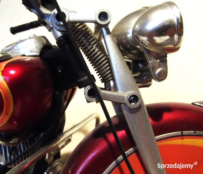 Motocykl Harley Indian 16