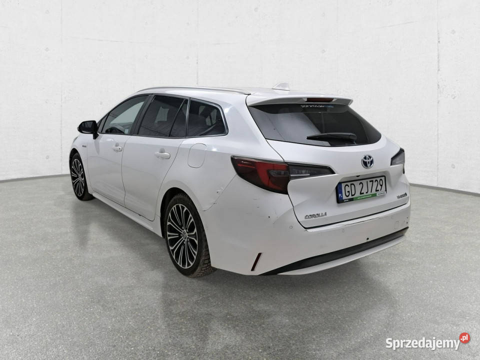 Toyota Corolla Seria E16 2012