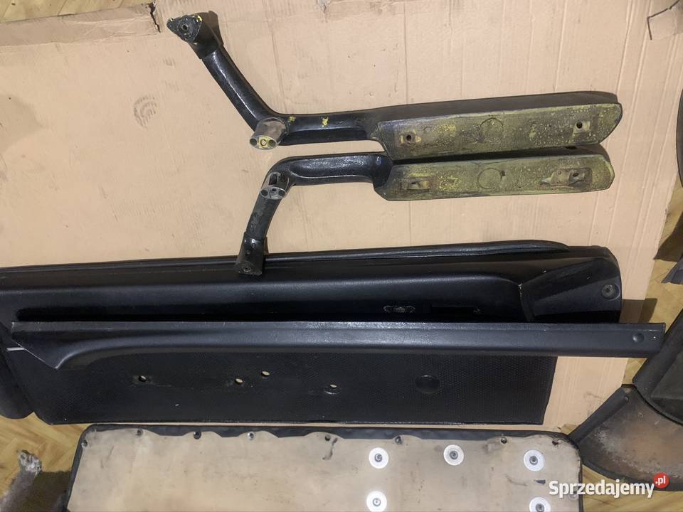 BMW e24 1980r tapicerka drzwi boczki tył Mszana sprzedam