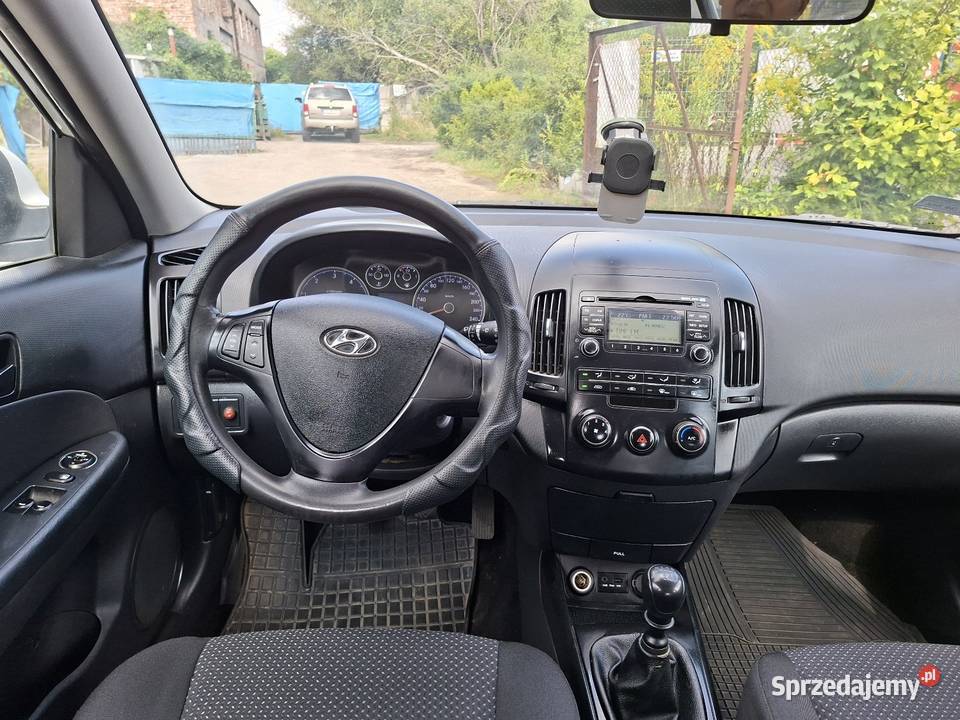 HYUNDAI i30 2010r 16crdi KLIMATYZACJADLUGIE Wrocław