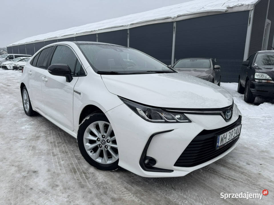 Toyota Corolla 18 HSD LPG Vat 23 Salon Ast Corolla Otwock Mały sprzedam