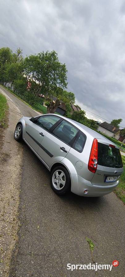 Ford Fiesta zmieniarka CD Gołcza sprzedam