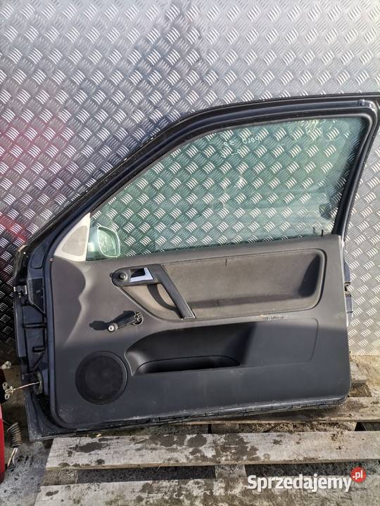 Drzwi Prawy Przód Volkswagen Polo 3D Pogorzelec sprzedam
