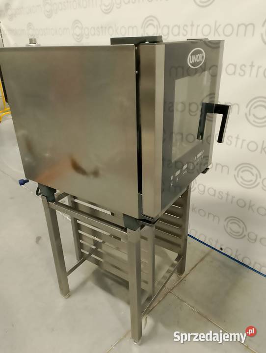 Piec konwekcyjnoparowy Unox XVC205E z podstawą Gastronomia