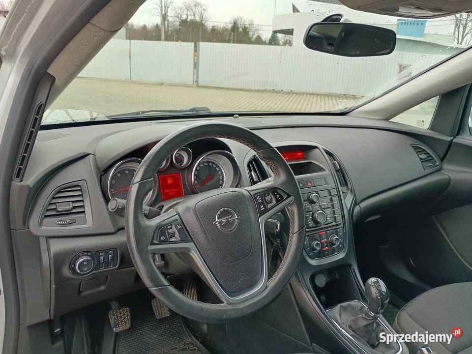 Opel Astra j 2015r benzyna 115KM podkarpackie Rzeszów